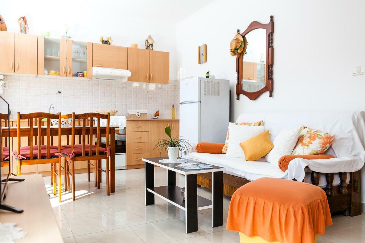 Guest House Mara Vela Luka Εξωτερικό φωτογραφία