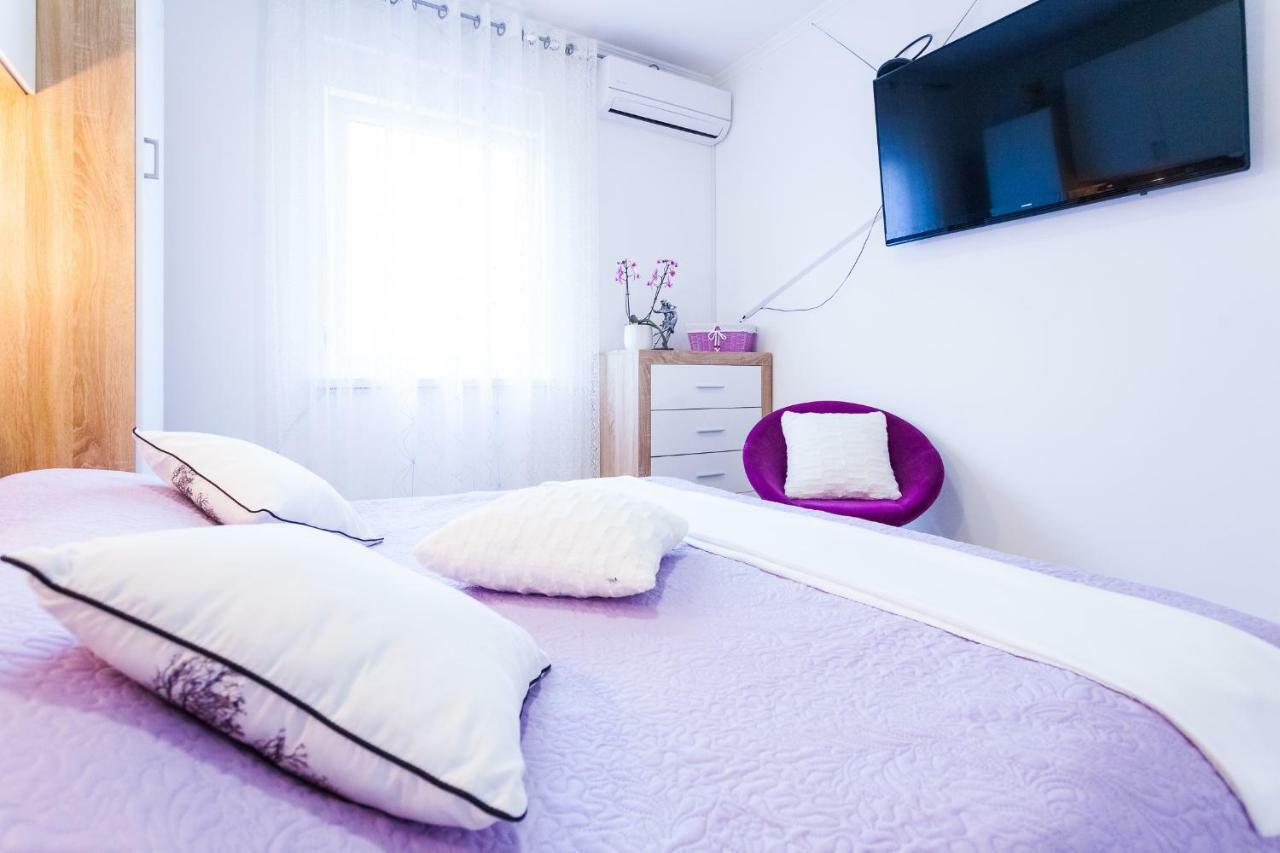 Guest House Mara Vela Luka Εξωτερικό φωτογραφία