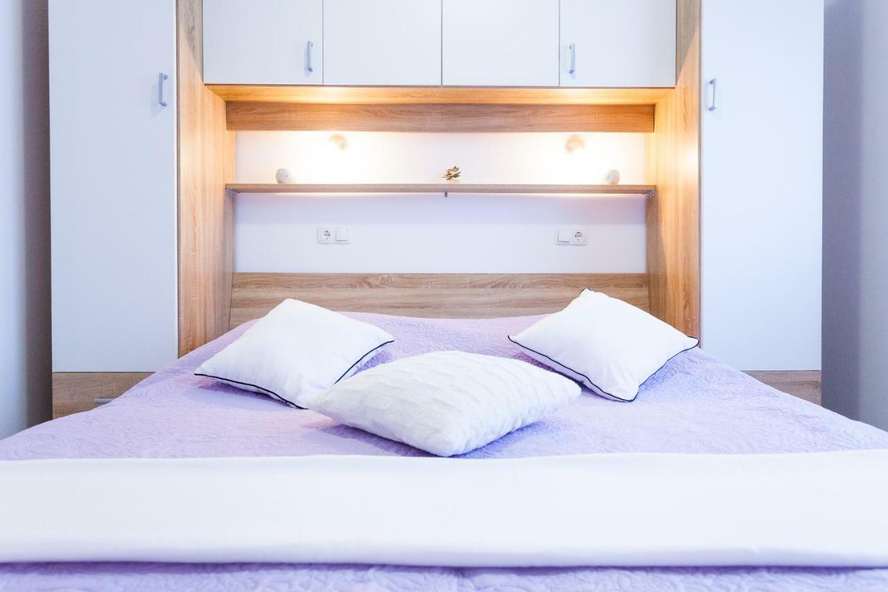 Guest House Mara Vela Luka Εξωτερικό φωτογραφία
